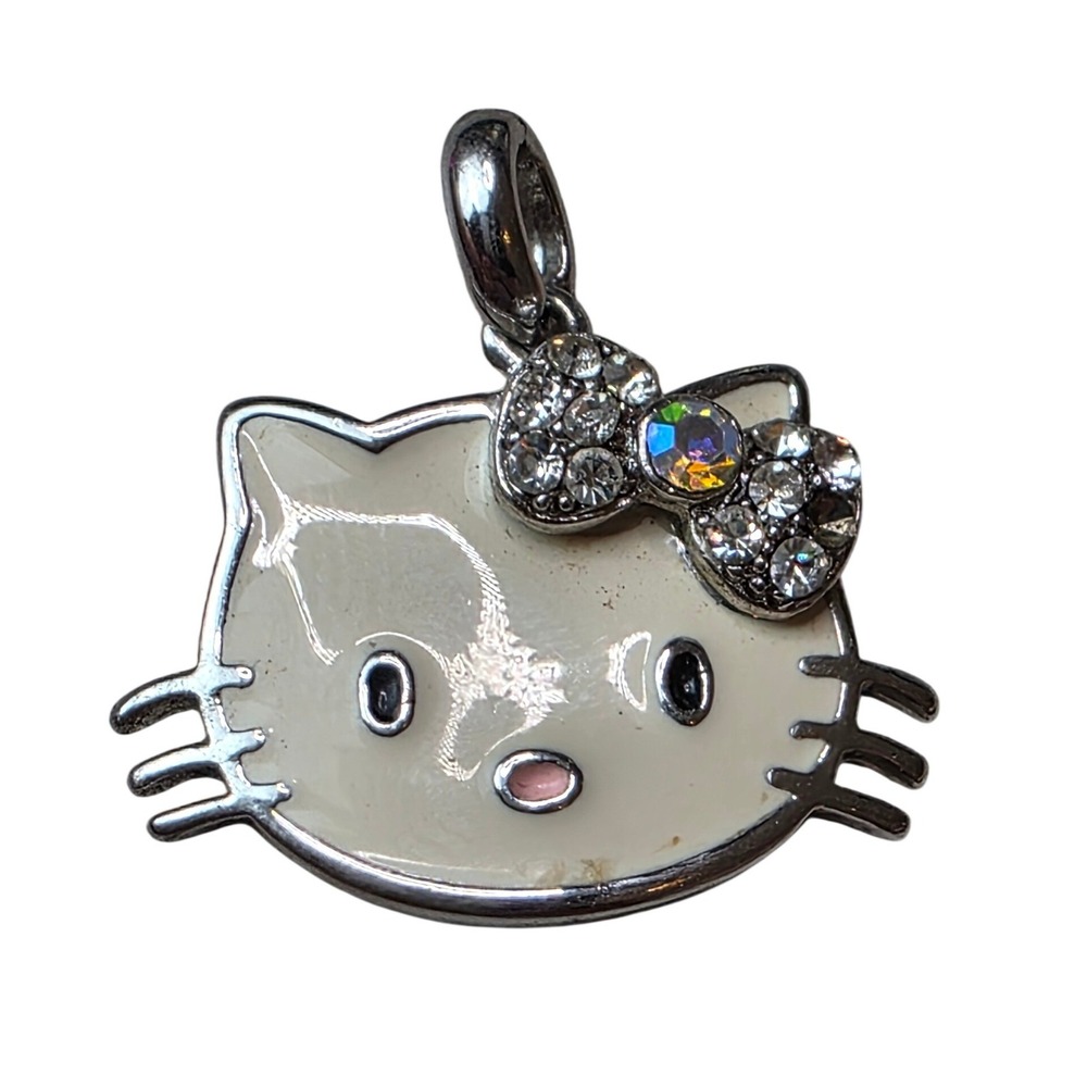 Hello Kitty‎ Enamel Face Pendant Rhinestone Bow Silver Tone Charm 1 Inch